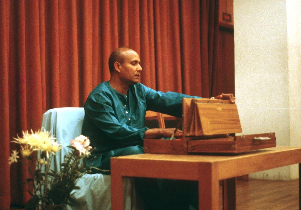 sri-chinmoy
