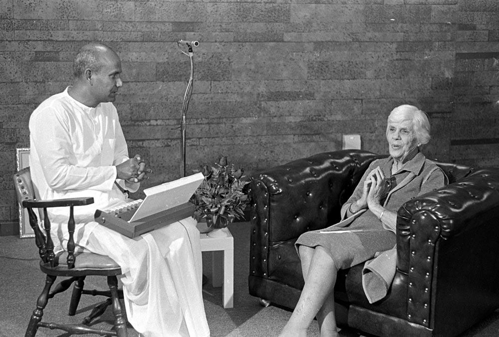 sri-chinmoy-lillian-carter