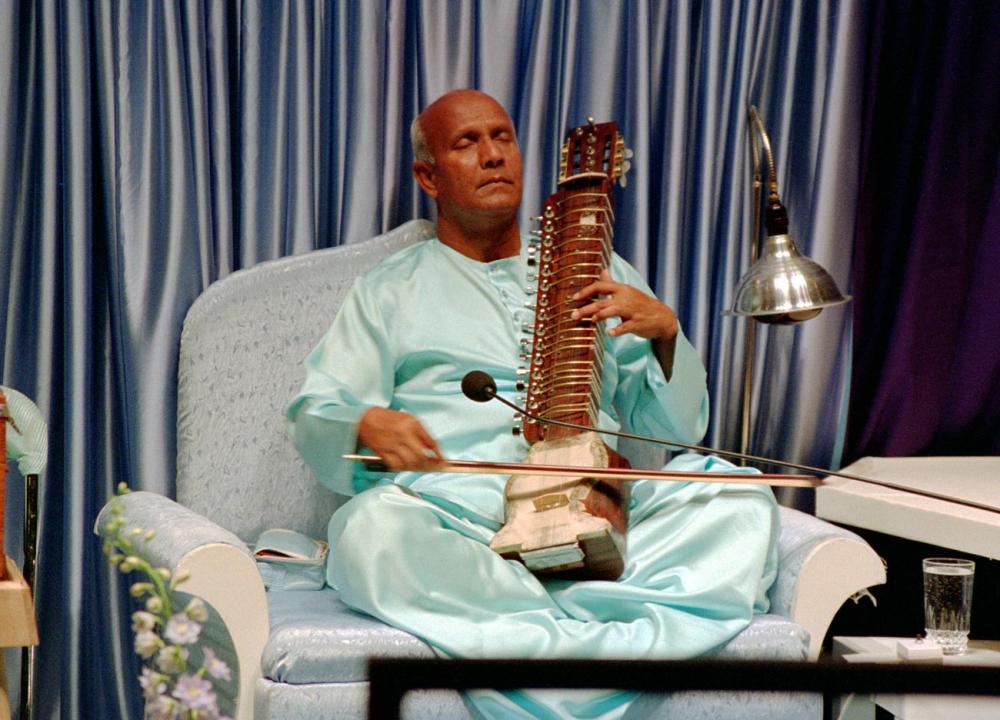 sri-chinmoy