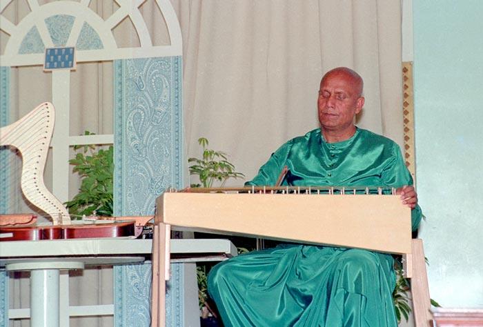 sri-chinmoy