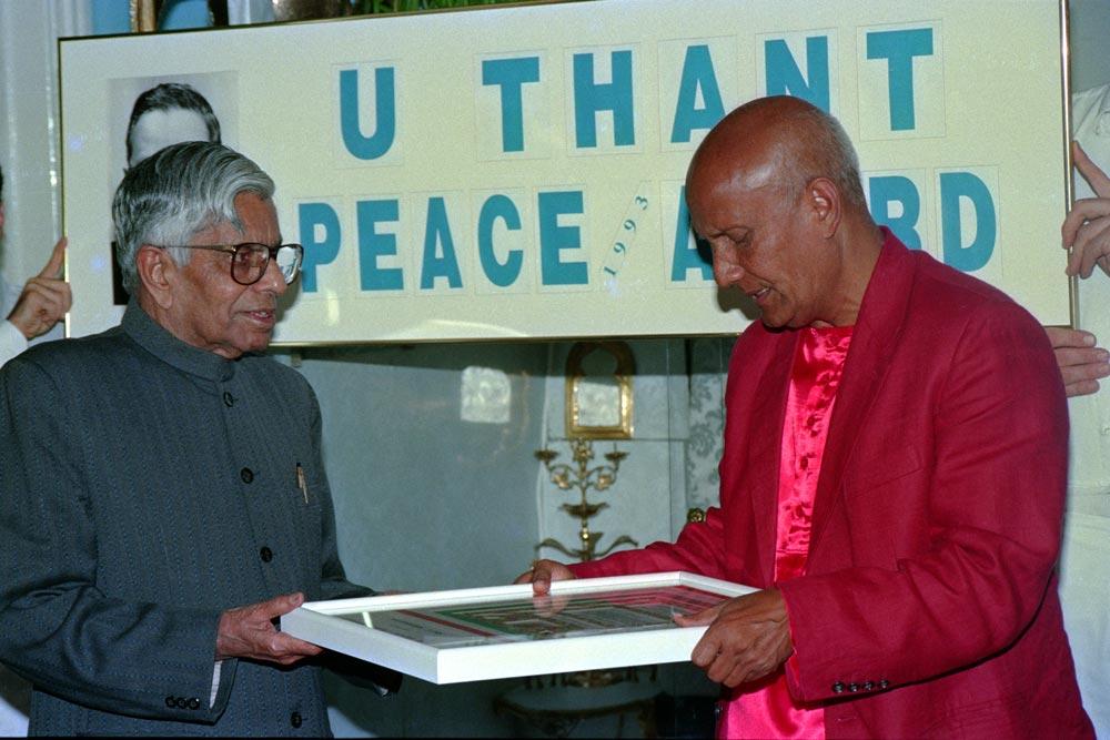 sri-chinmoy