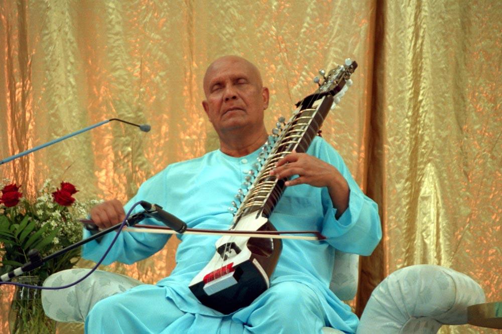 sri-chinmoy
