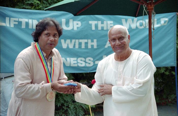 sri-chinmoy