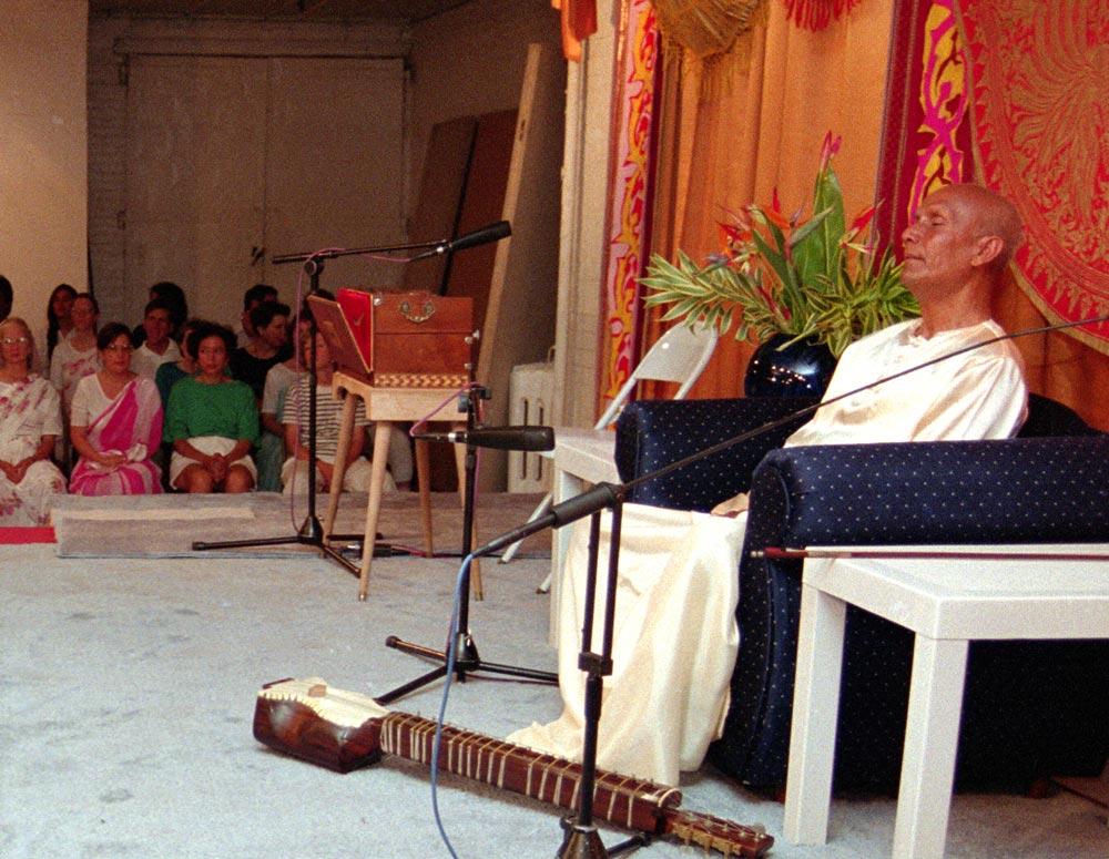 sri-chinmoy